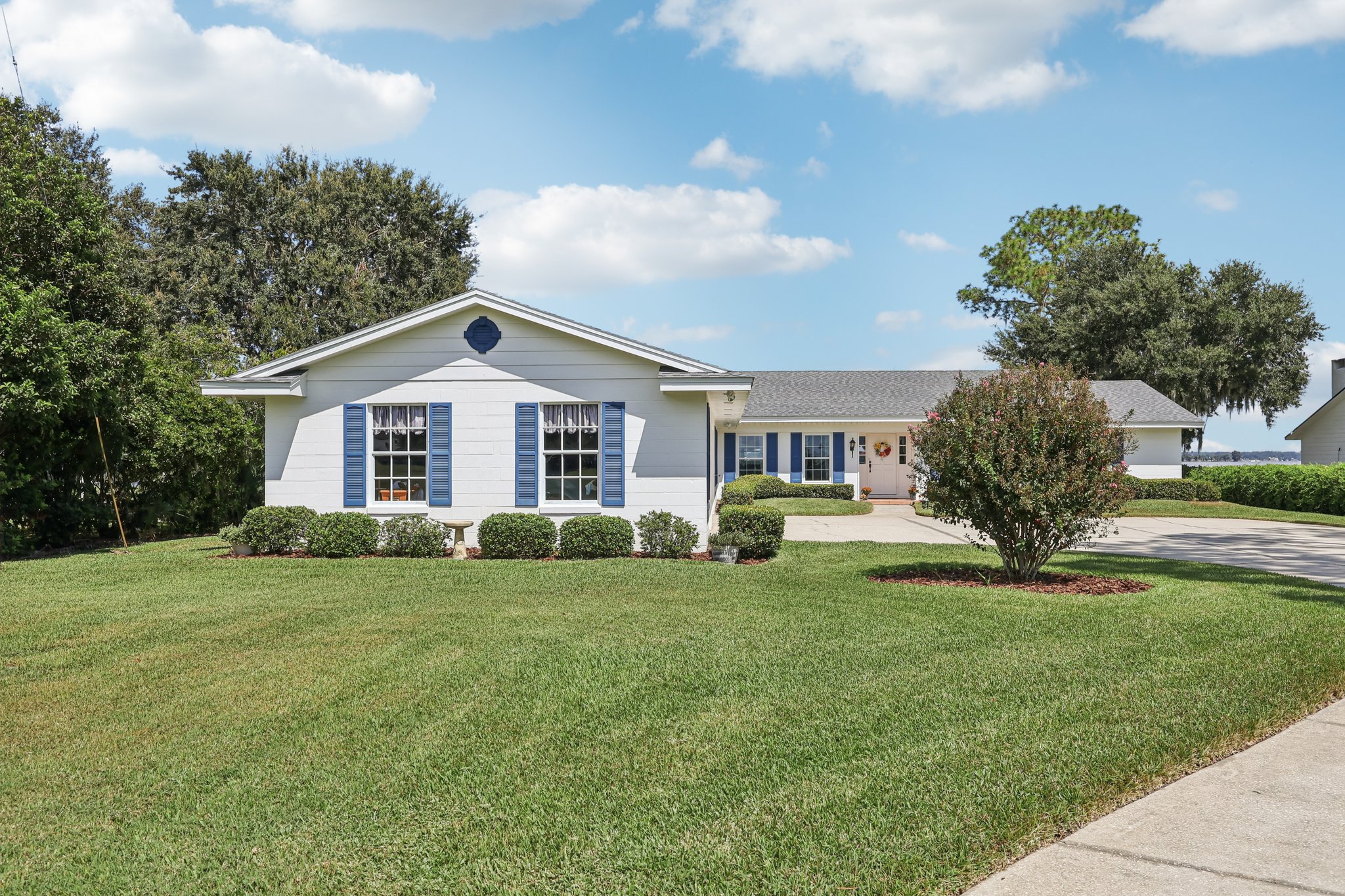 E Shirley Shores Rd-S2709-001.jpg