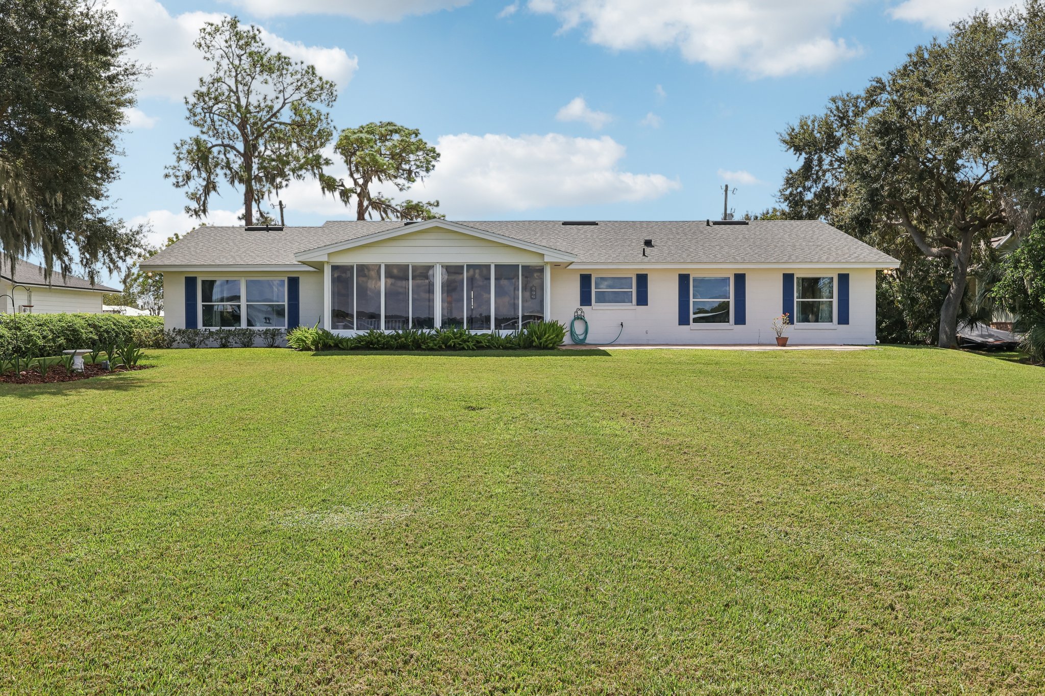 E Shirley Shores Rd-S2709-042.jpg