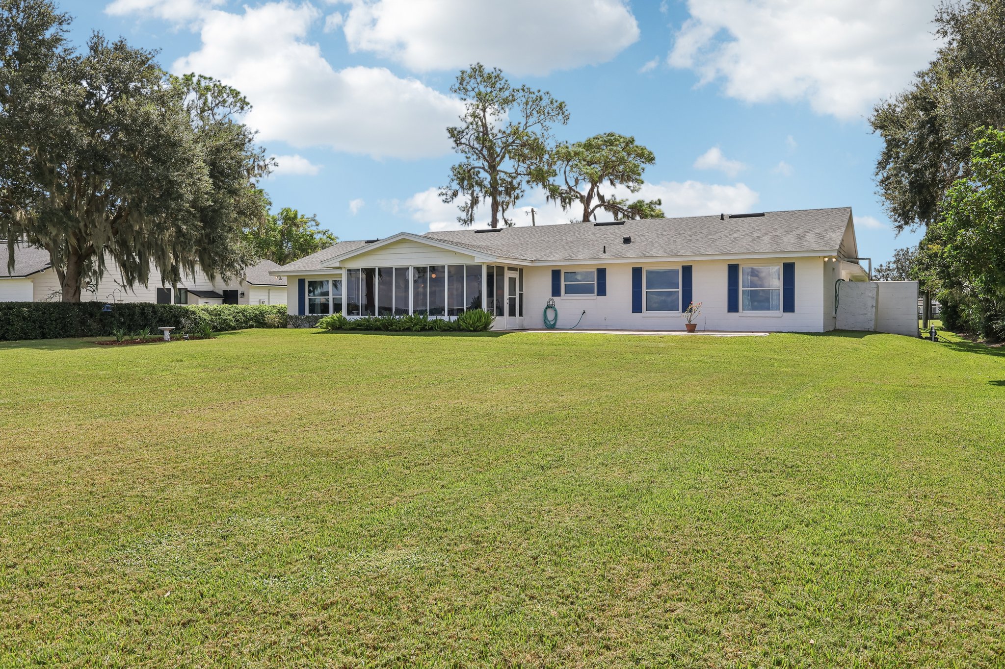 E Shirley Shores Rd-S2709-043.jpg
