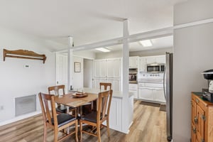 E Shirley Shores Rd-S2709-017.jpg