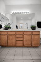 First Floor Primary Bathroom1c