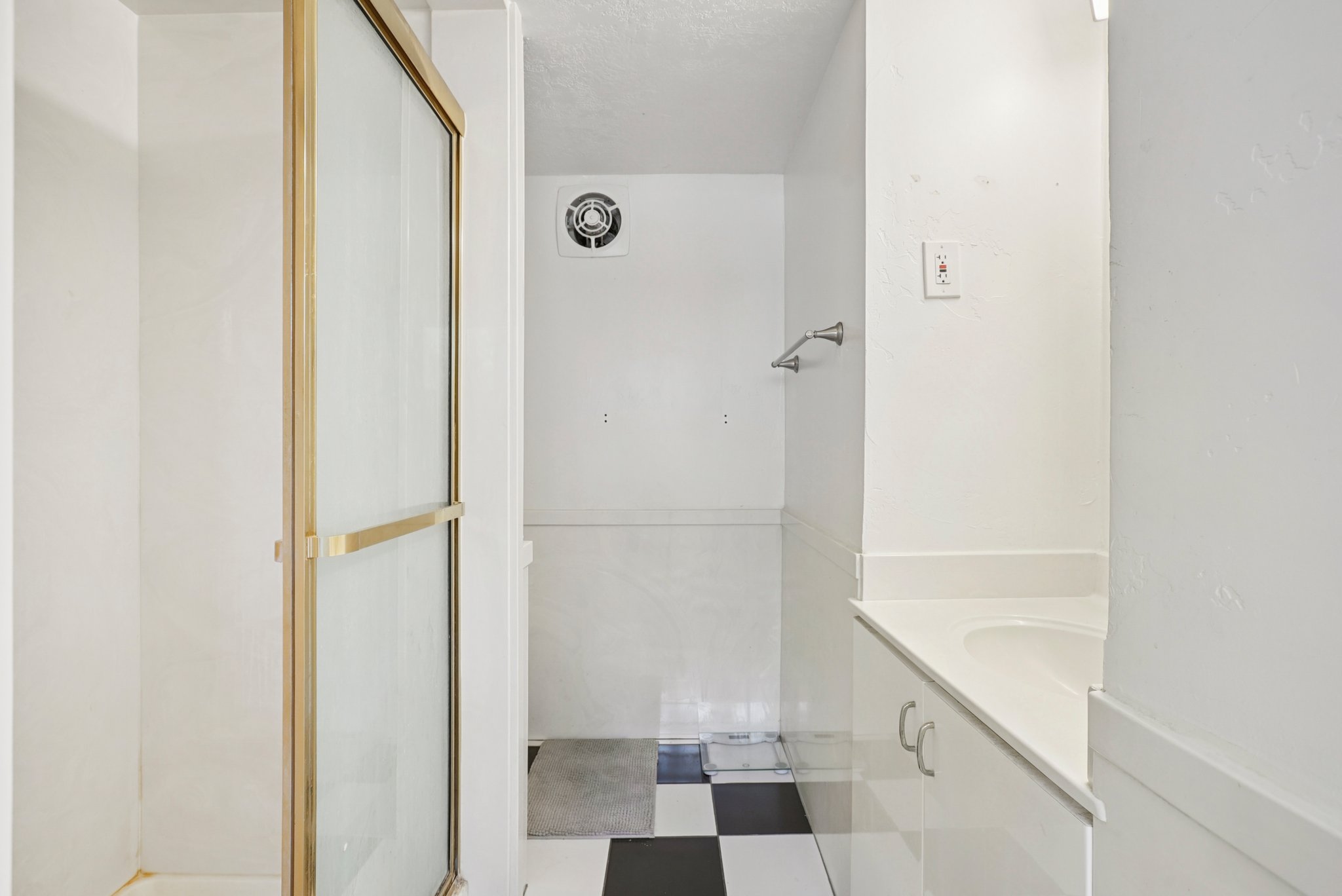 N Willow Ln-S0807-025.jpg