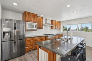 N Willow Ln-S0807-010.jpg