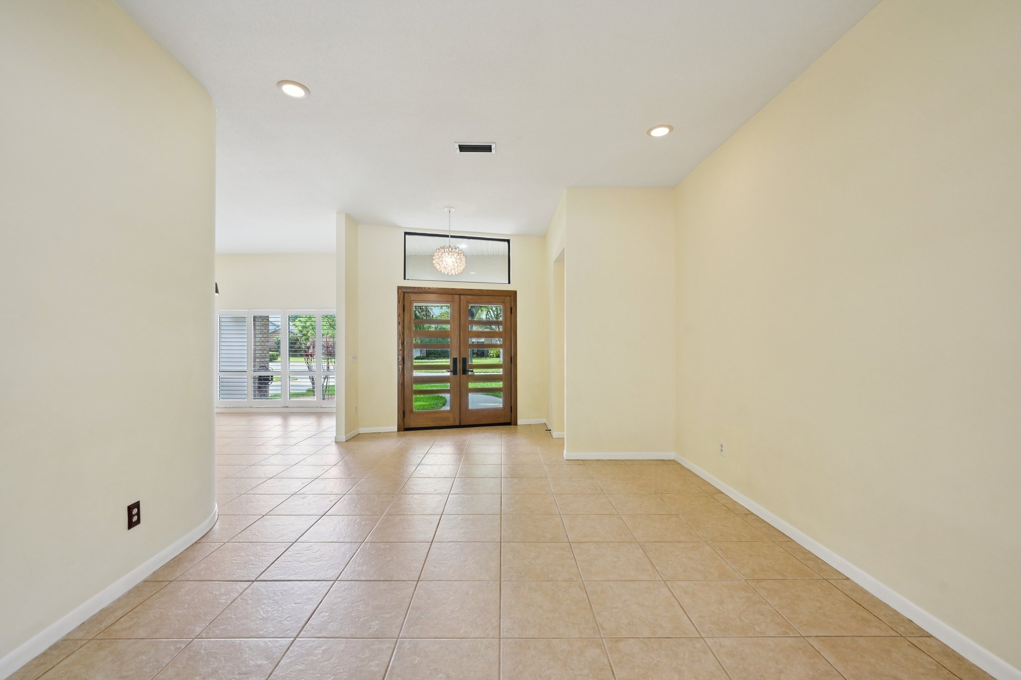 Palace Ct-S0904-006.jpg