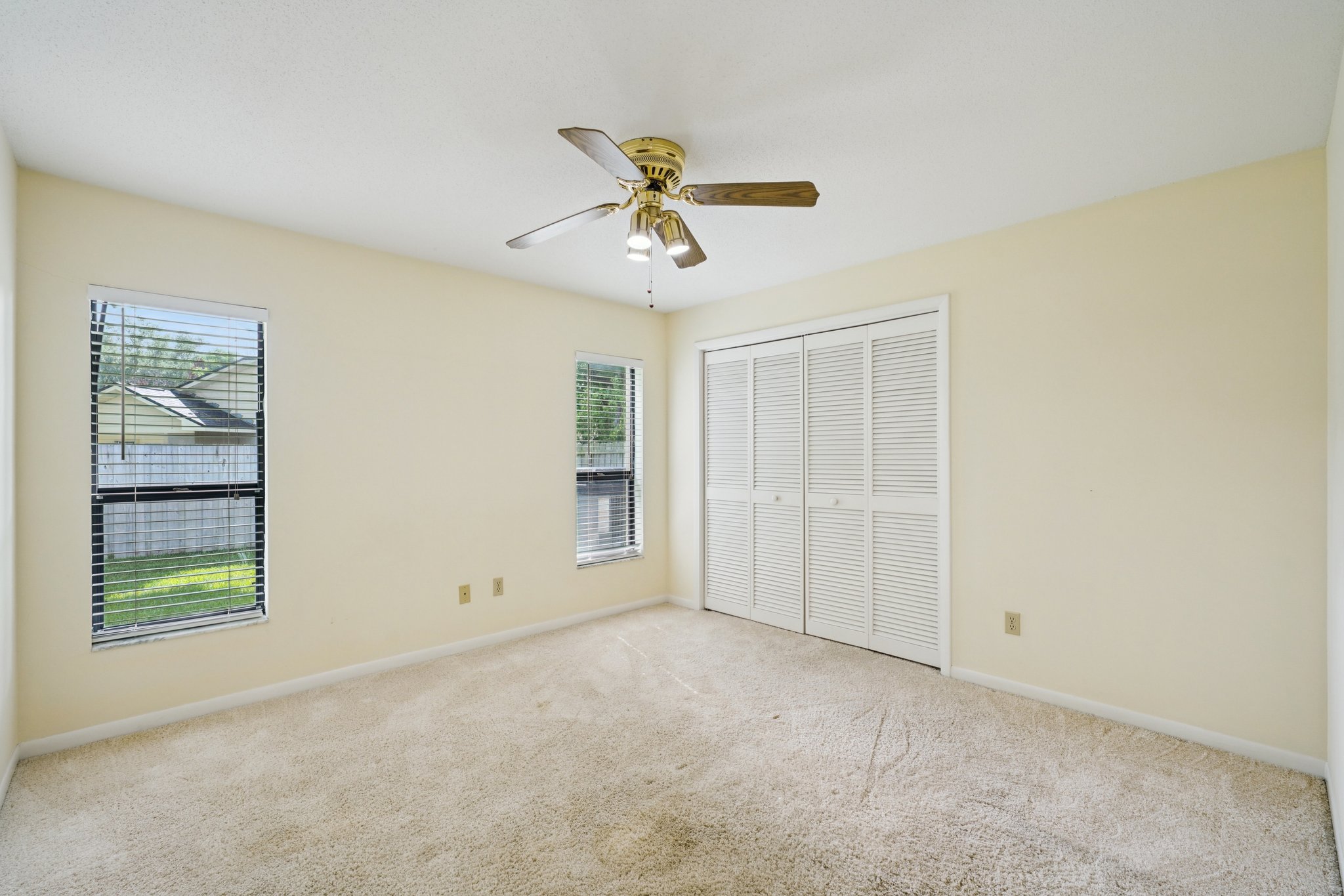 Palace Ct-S0904-051.jpg