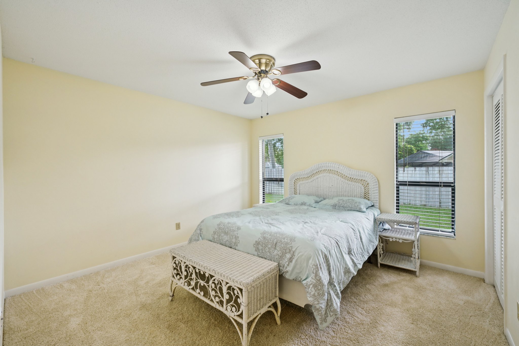 Palace Ct-S0904-053.jpg