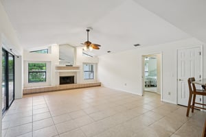 Palace Ct-S0904-013.jpg