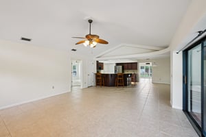 Palace Ct-S0904-015.jpg