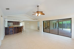 Palace Ct-S0904-017.jpg