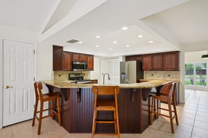 Palace Ct-S0904-021.jpg