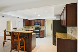 Palace Ct-S0904-027.jpg