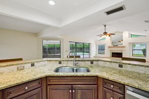 Palace Ct-S0904-032.jpg