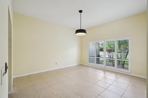 Palace Ct-S0904-040.jpg