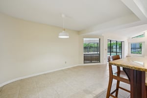 Palace Ct-S0904-047.jpg