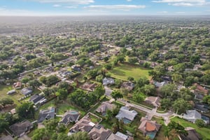 Palace Ct-S0904-098.jpg