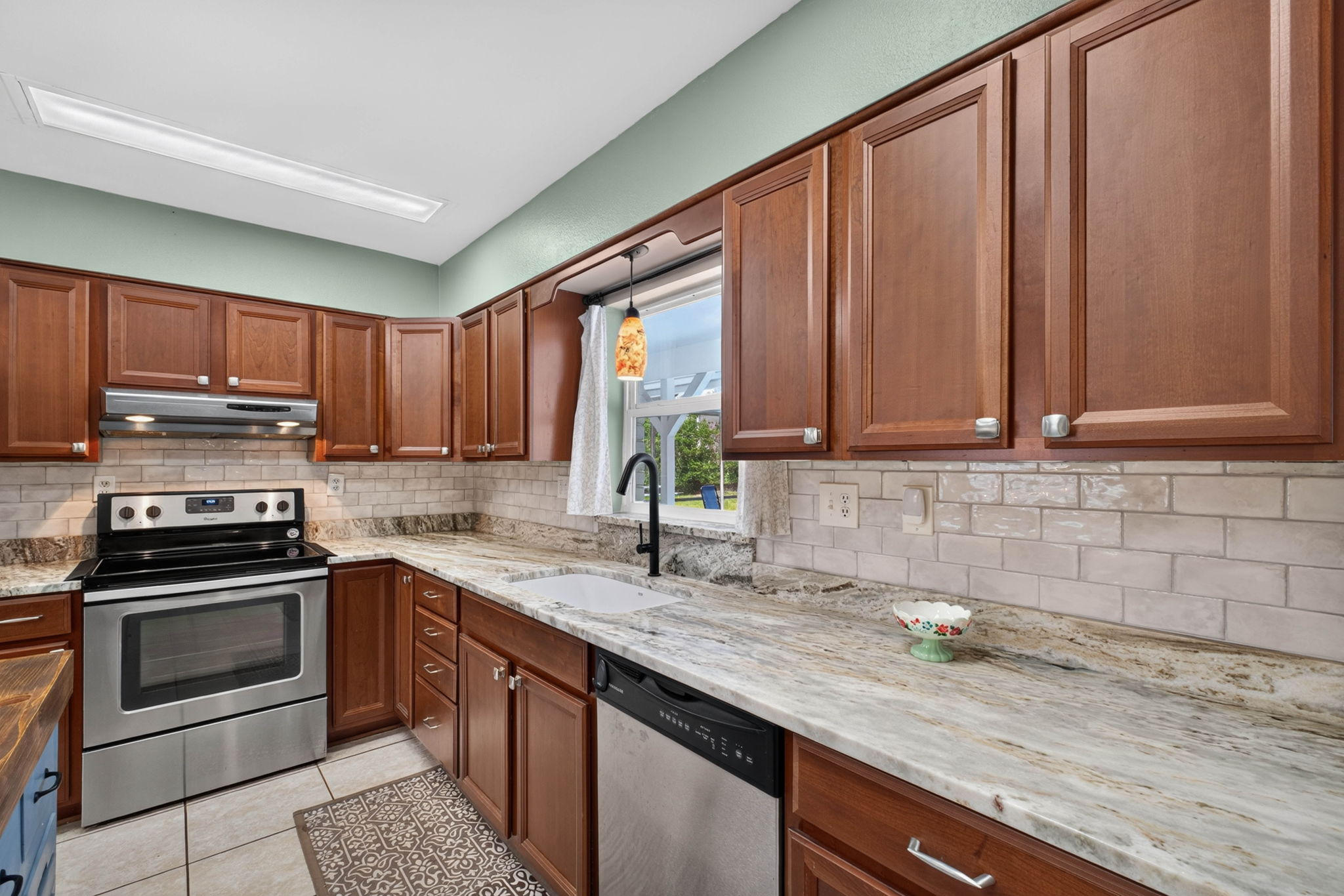 Aerial Shots Media real estate photograph from Lakeland