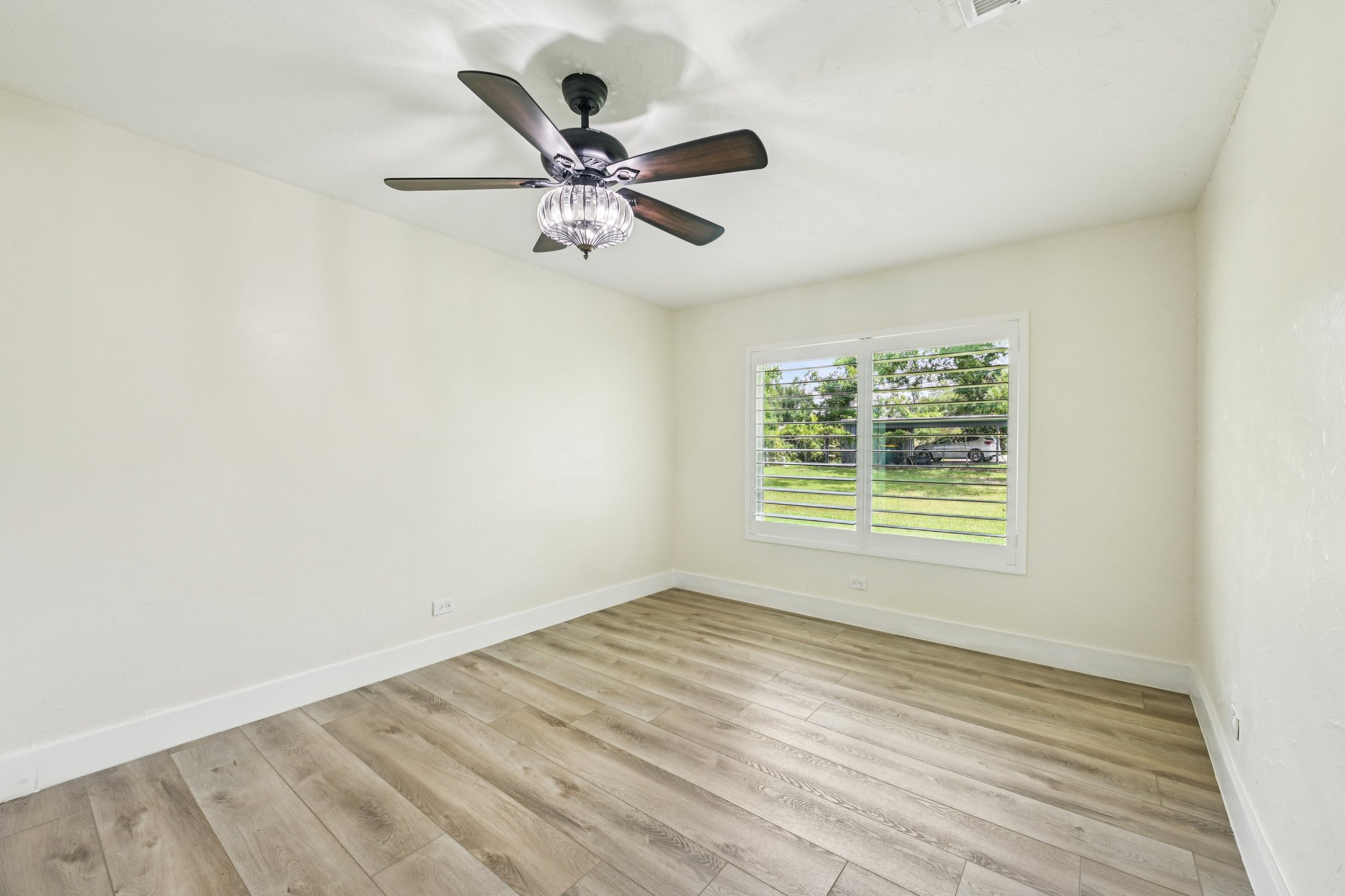 Shady Oaks Dr-S2408-037.jpg