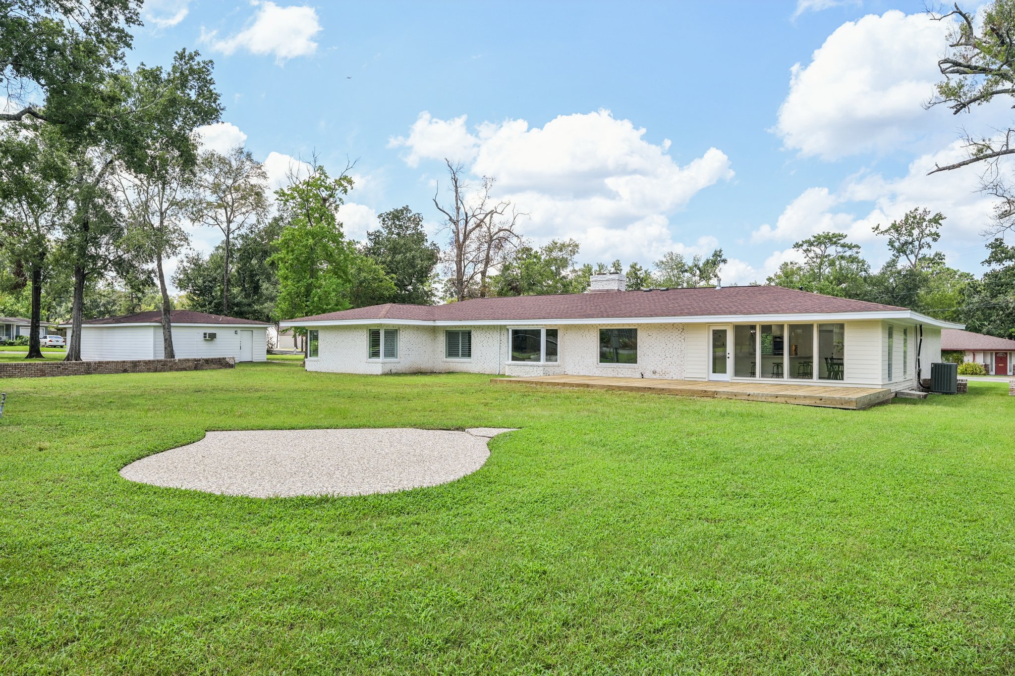 Shady Oaks Dr-S2408-044.jpg