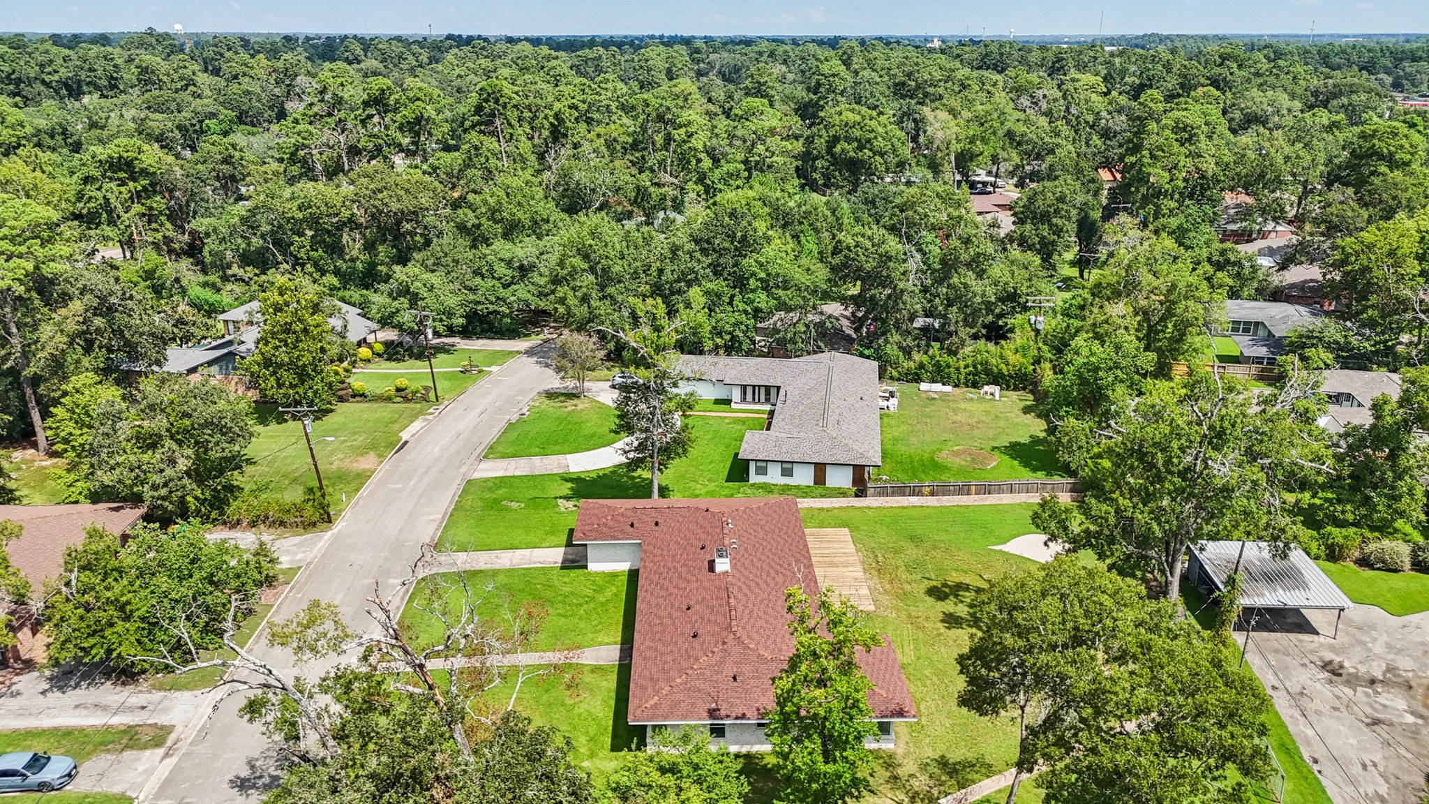 Shady Oaks Dr-S2408-052.jpg