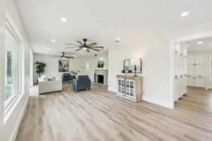 Shady Oaks Dr-S2408-010.jpg