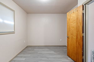  Photo 39