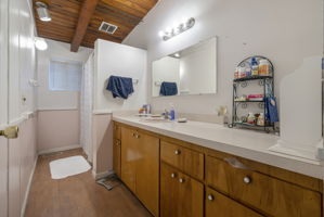  Photo 30