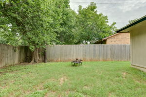 Photo 32