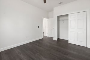  Photo 36