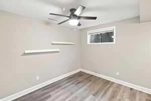  Photo 38