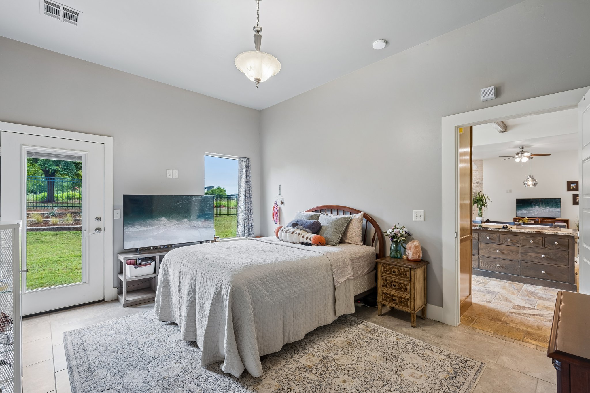 1605 NW 199th St_037.jpg