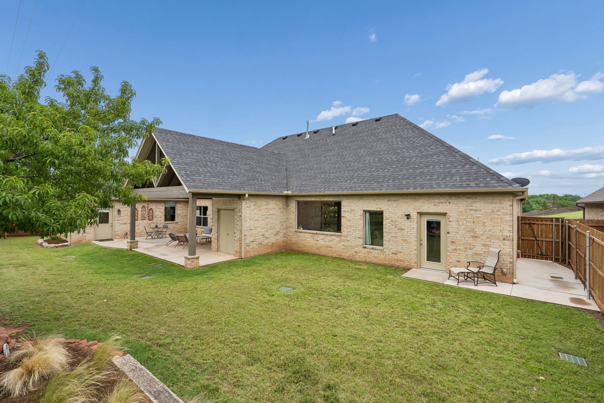 1605 NW 199th St_046.jpg