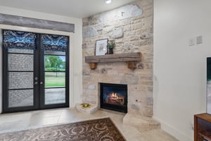 1605 NW 199th St_011.jpg