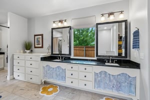 1605 NW 199th St_030.jpg