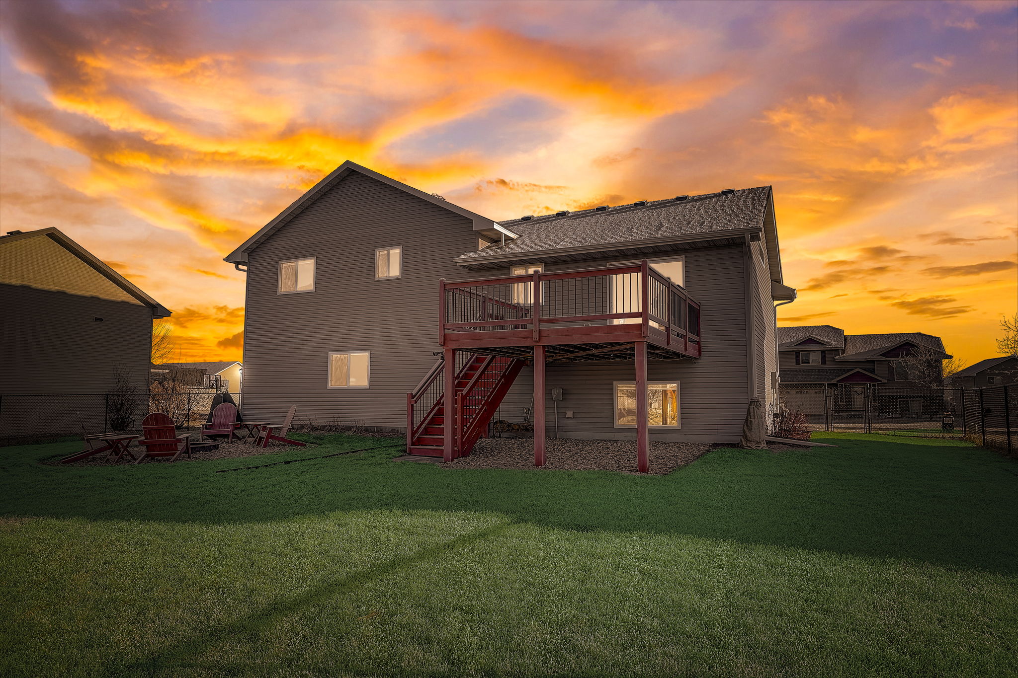 Pinecone Ln - VT-004