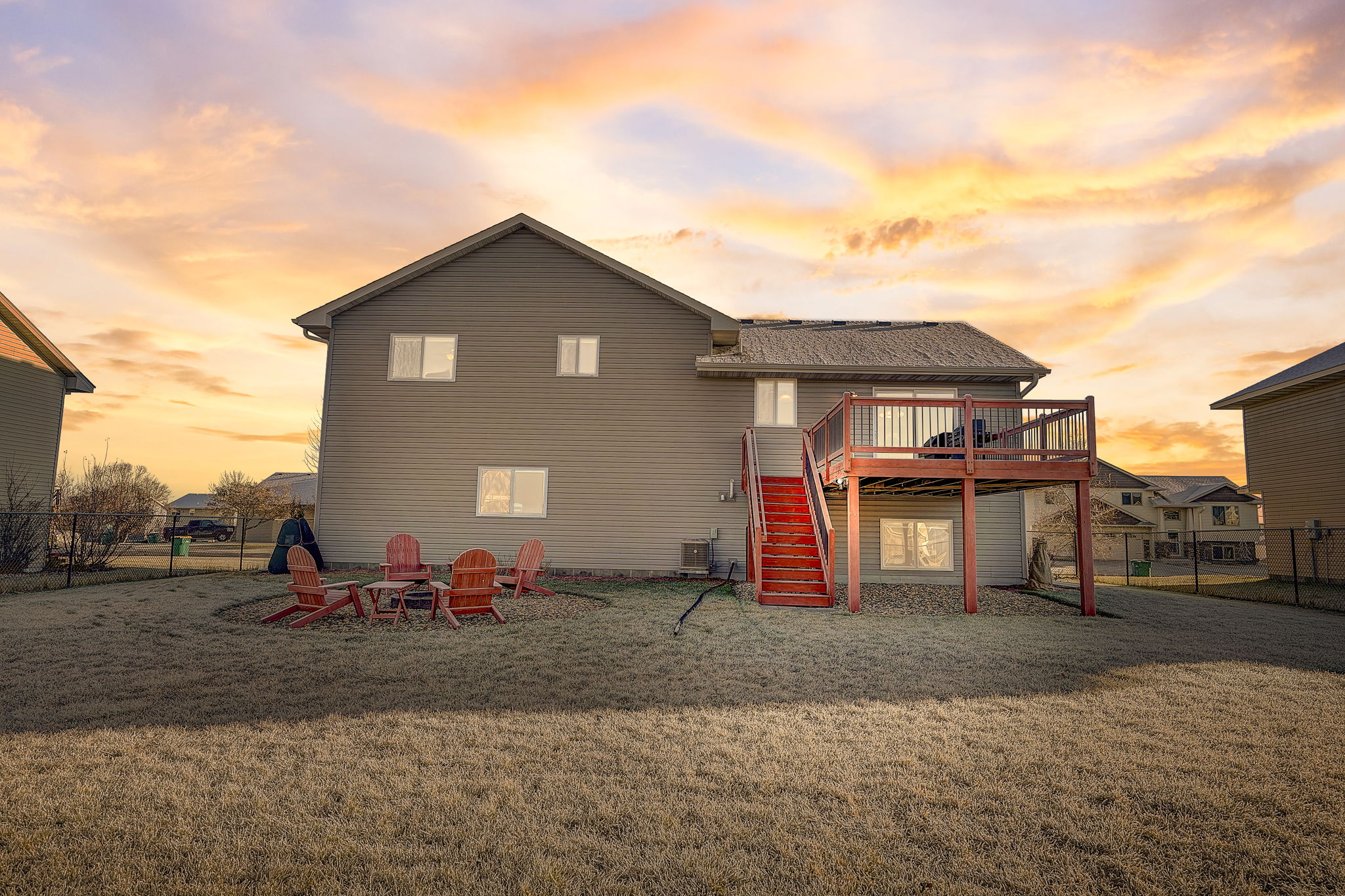 Pinecone Ln - VT-002