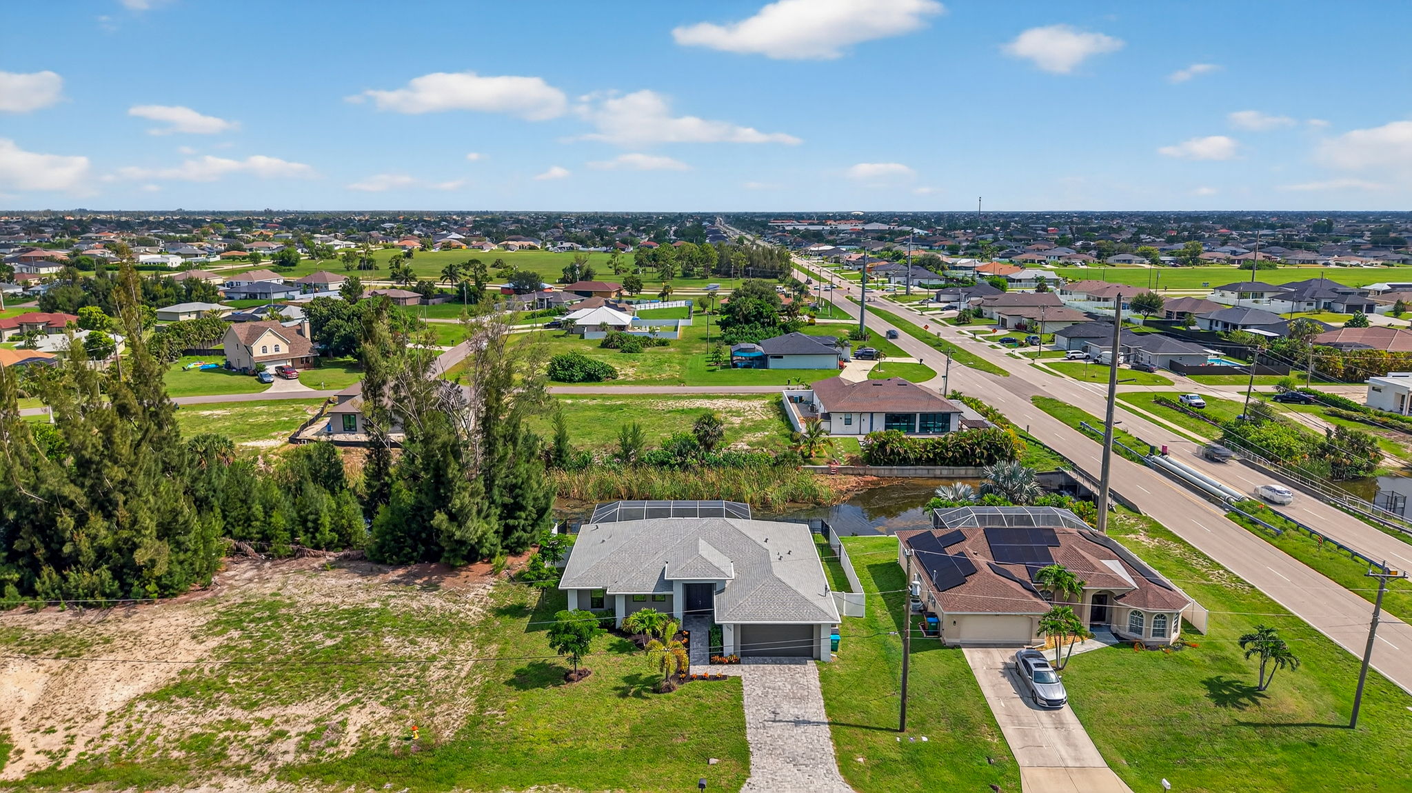 Aerial Front Extrerior 3