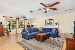 1605 Tredegar Dr, Fort Myers, FL 33919, USA Photo 15