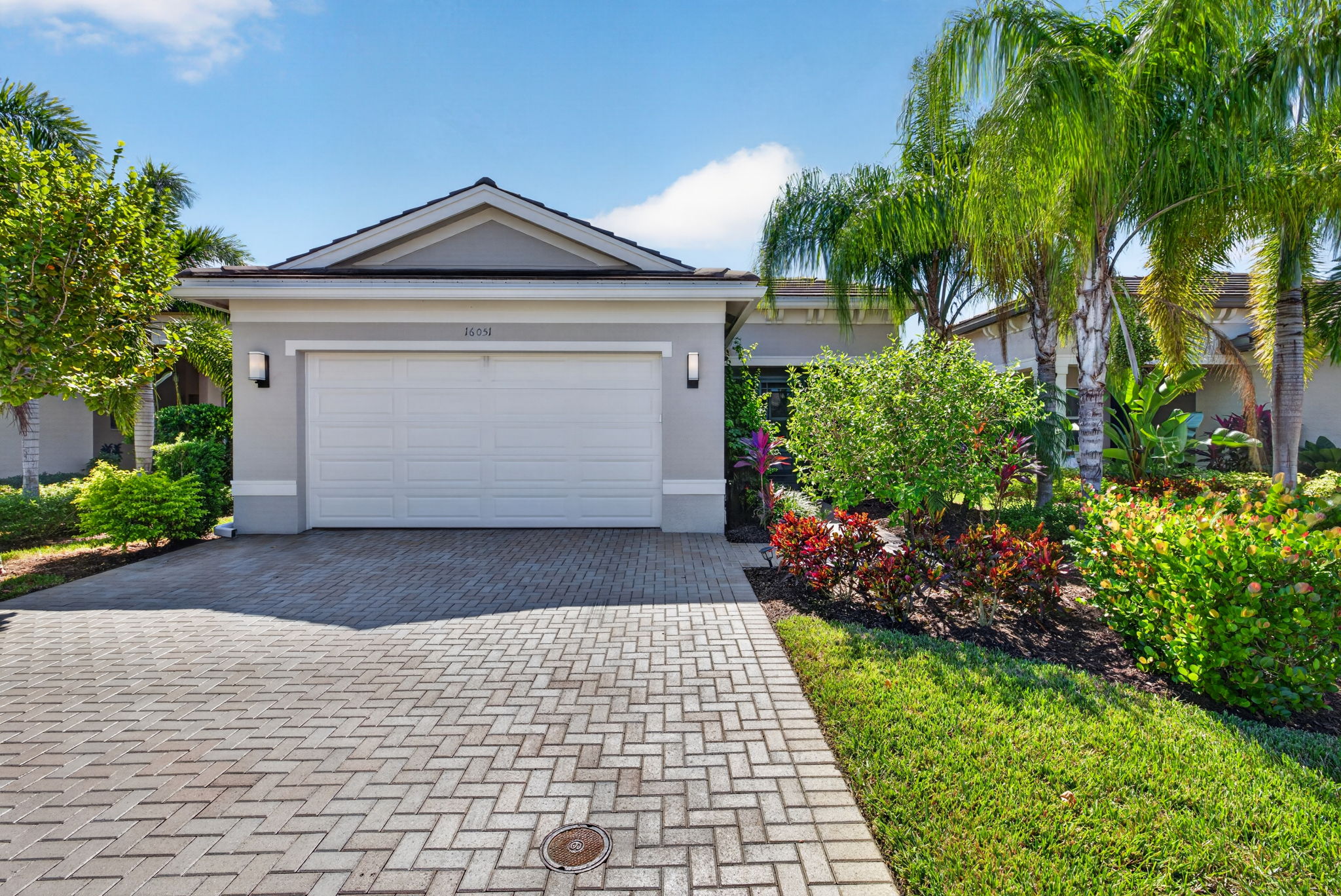 WELCOME TO YOUR NEW HOME IN SWFL PARADISE!