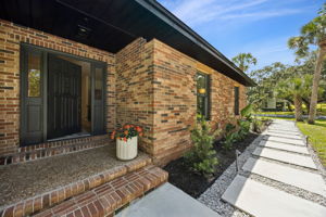 Front Entry Detail