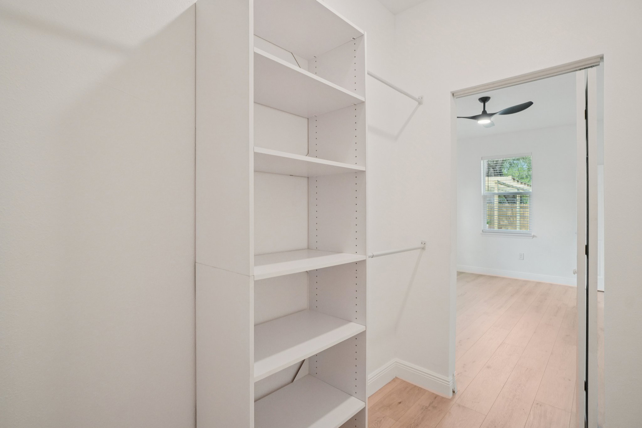 E Maple Ave-S1112-027.jpg