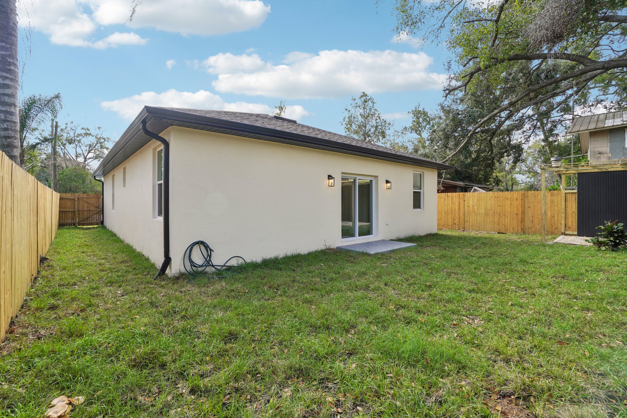 E Maple Ave-S1112-032.jpg