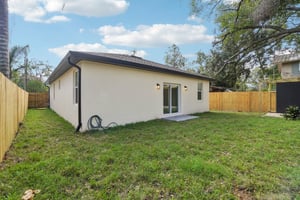 E Maple Ave-S1112-032.jpg