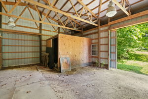  Photo 33