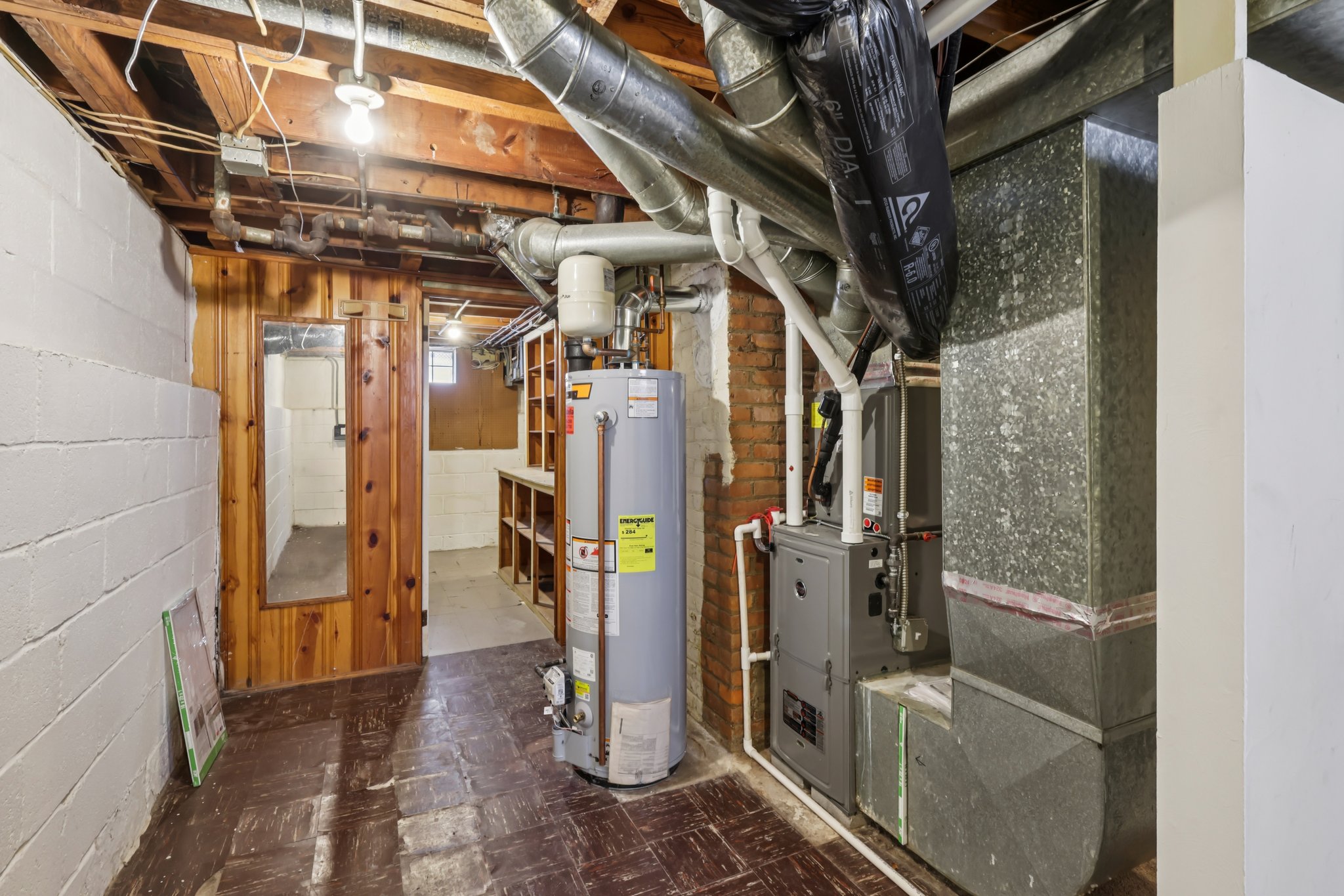 Parker Dr-S1212-050.jpg