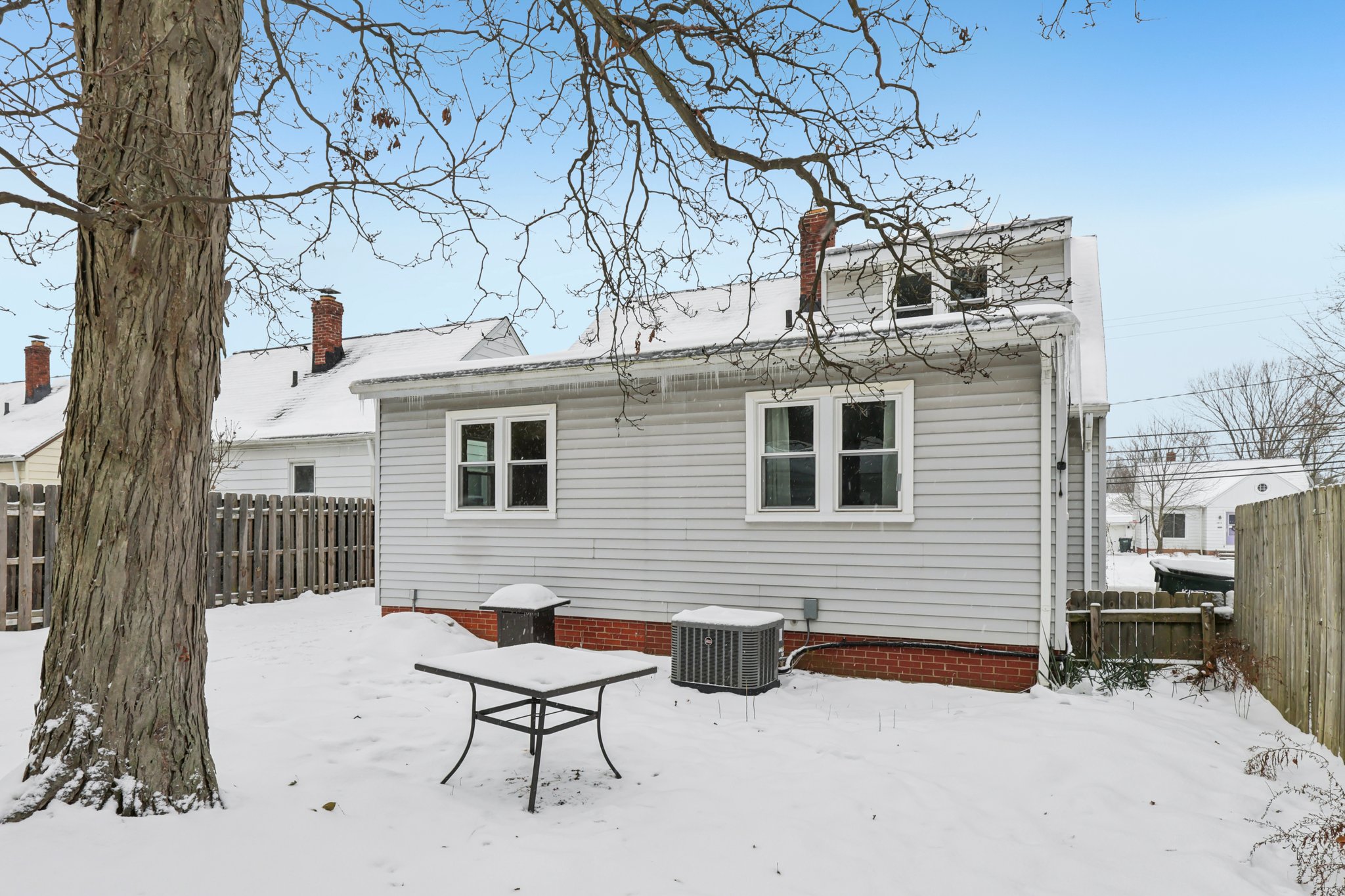 Parker Dr-S1212-054.jpg