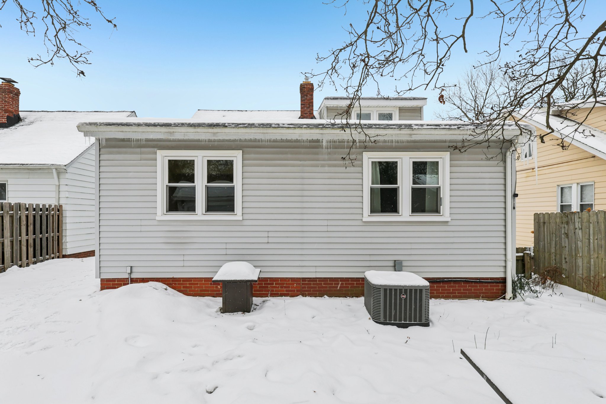 Parker Dr-S1212-055.jpg