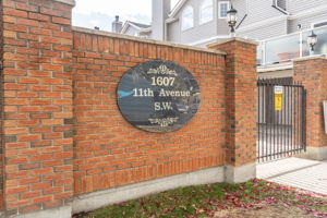  Photo 49