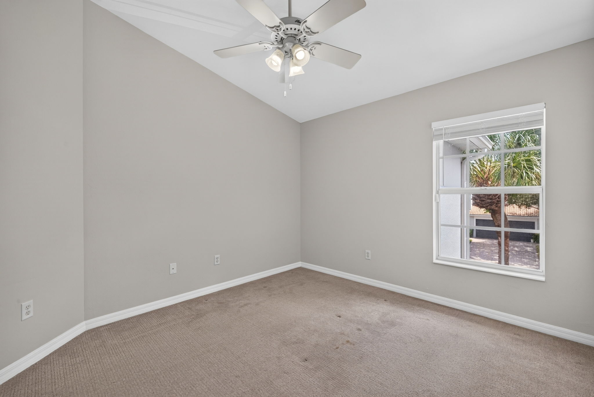 Guest Bedroom 1 - 1 of 2