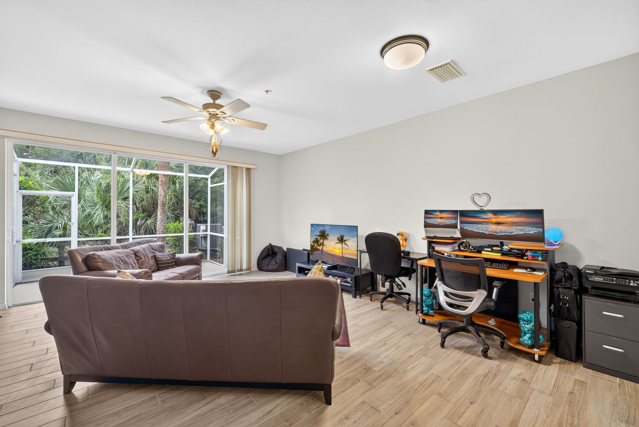 Living Room 1 of 4