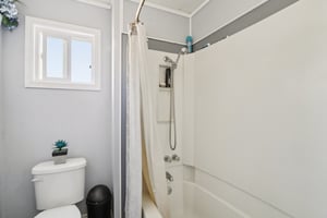 Yarnell St C27-S0804-025.jpg